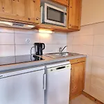 Confortable 2 Pieces, Skis Aux Pieds, Proche Commerces - Fr-1-182a-30 Apartment *