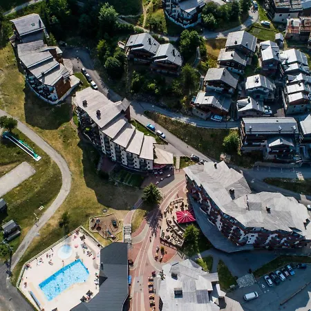 2 Pièces Pour 4 Personnes Avec Balcon - Résidence Le Grand Bois A, La Tania - Fr-1-182a-30 * Courchevel